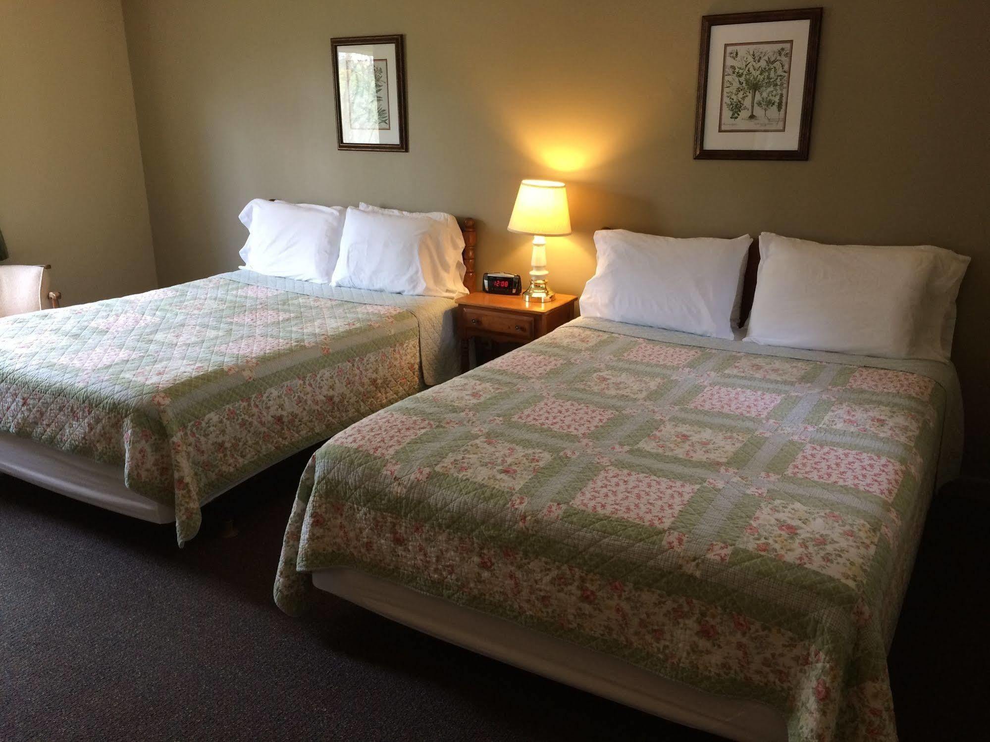 Aerie Inn Of Vermont East Dorset Екстериор снимка